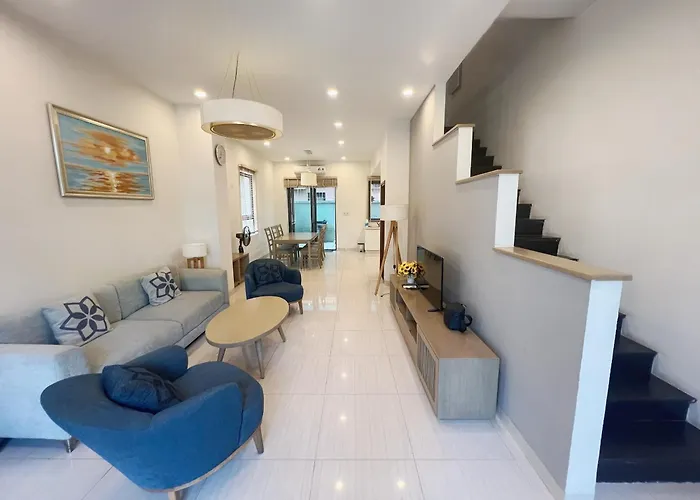 Chuoi 5 Phong Ngu Royal Lotus Apartment *